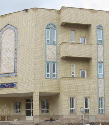 آجر زرد مدرسه ای
