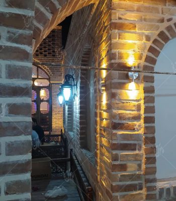 دیوار آجری سنتی