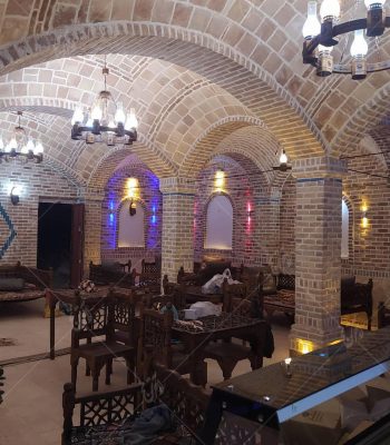 نمای سنتی داخل سفره خانه سنتی