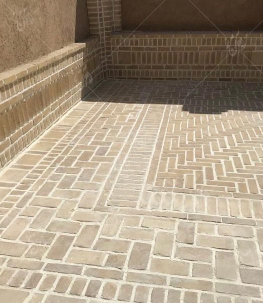 آجر سنتی زرد کف حیاط