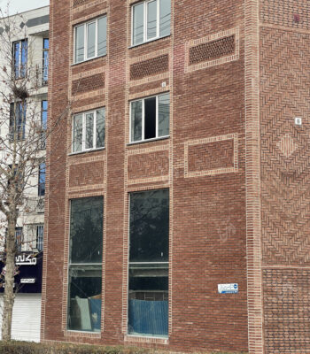 نمونه نما ساختمان با آجر قزاقی گلبهی