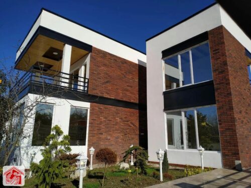 نمای ساختمان آجر انگلیسی